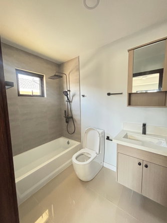 Ninth image of 346 Oak Estate, Phase 4, St. in Spanish Town, St. Catherine, Jamaica - property is For Rent