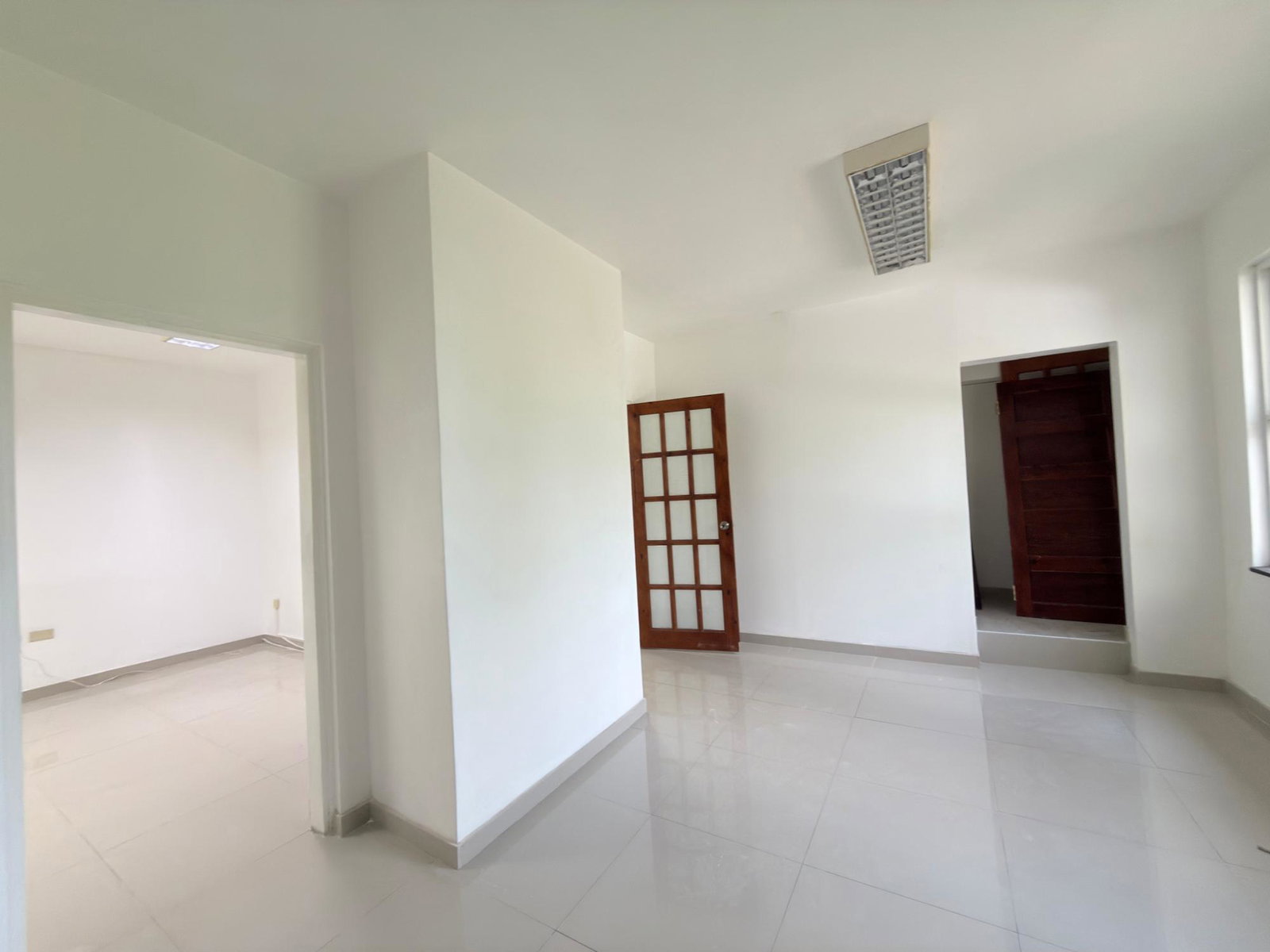 Sixth image of 10-9-11 Phoenix Avenue in Kingston 5, St. Andrew, Jamaica - property is For Rent