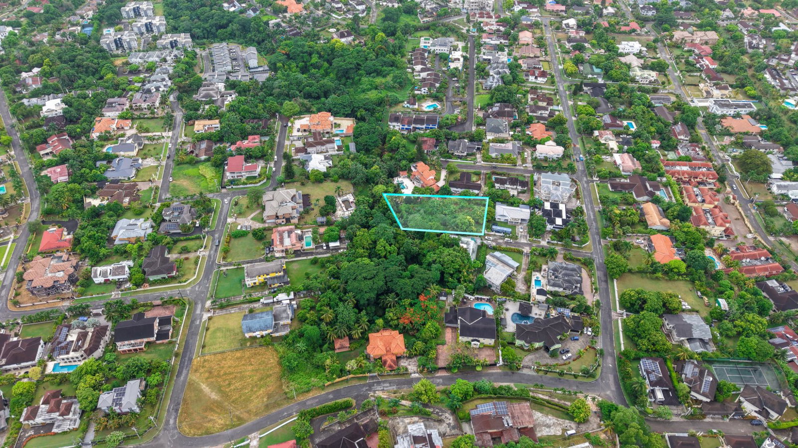 Third image of 1 Carmel Close in Kingston 8, St. Andrew, Jamaica - property is For Sale