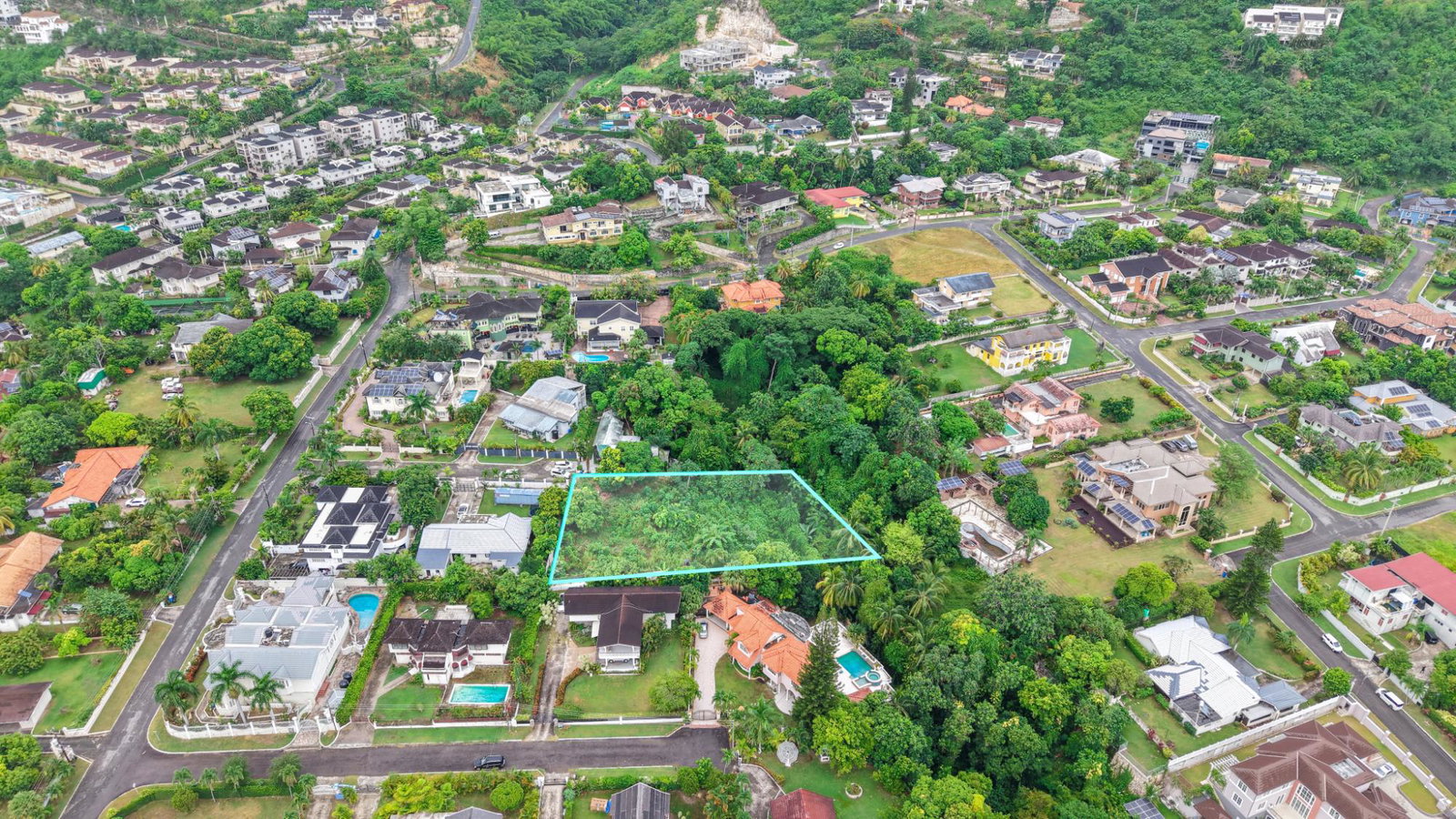 Sixth image of 1 Carmel Close in Kingston 8, St. Andrew, Jamaica - property is For Sale