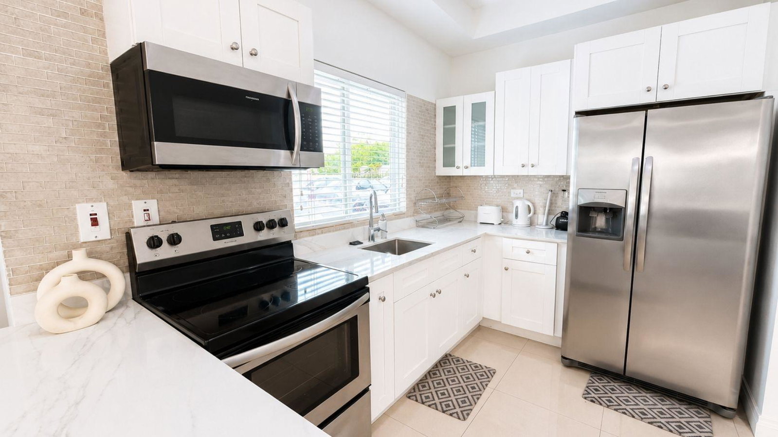 Sixth image of B101-10 Surbiton Road in Kingston 10, St. Andrew, Jamaica - property is For Rent