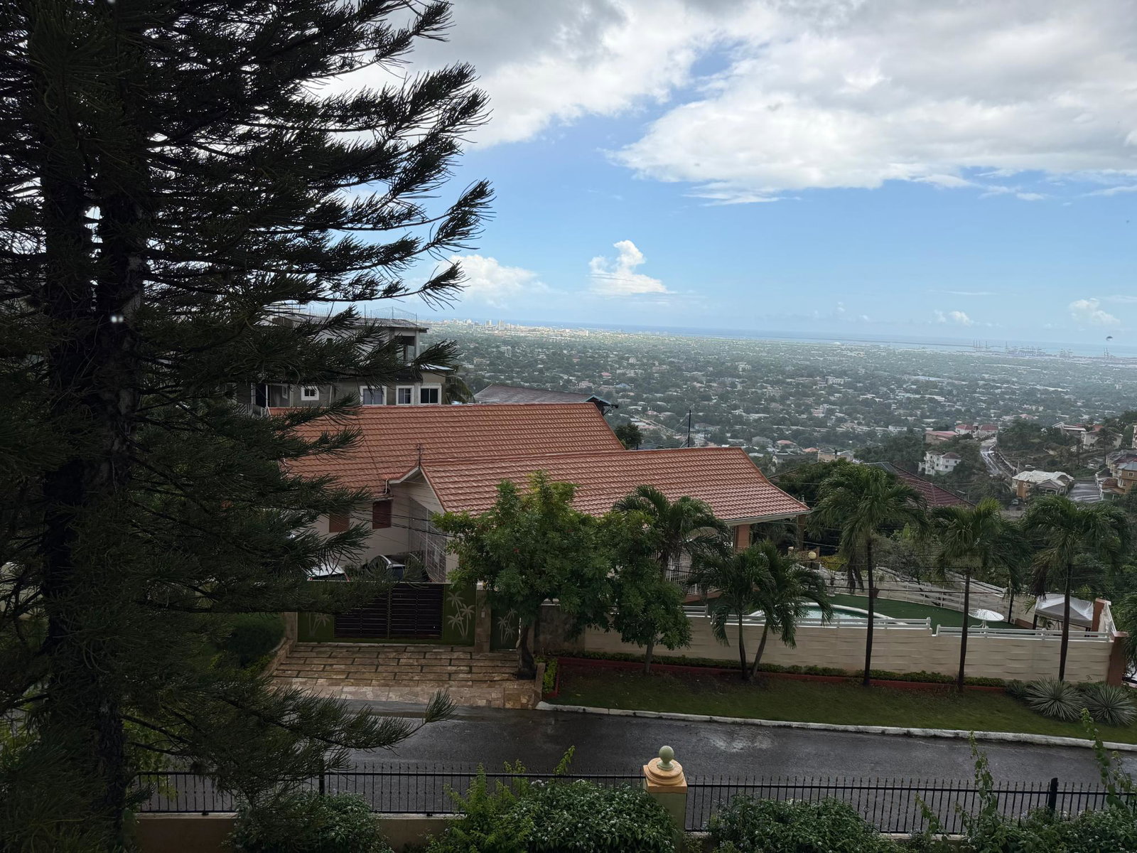 Second image of 5- Belgrade Loop in Kingston 19, St. Andrew, Jamaica - property is For Rent