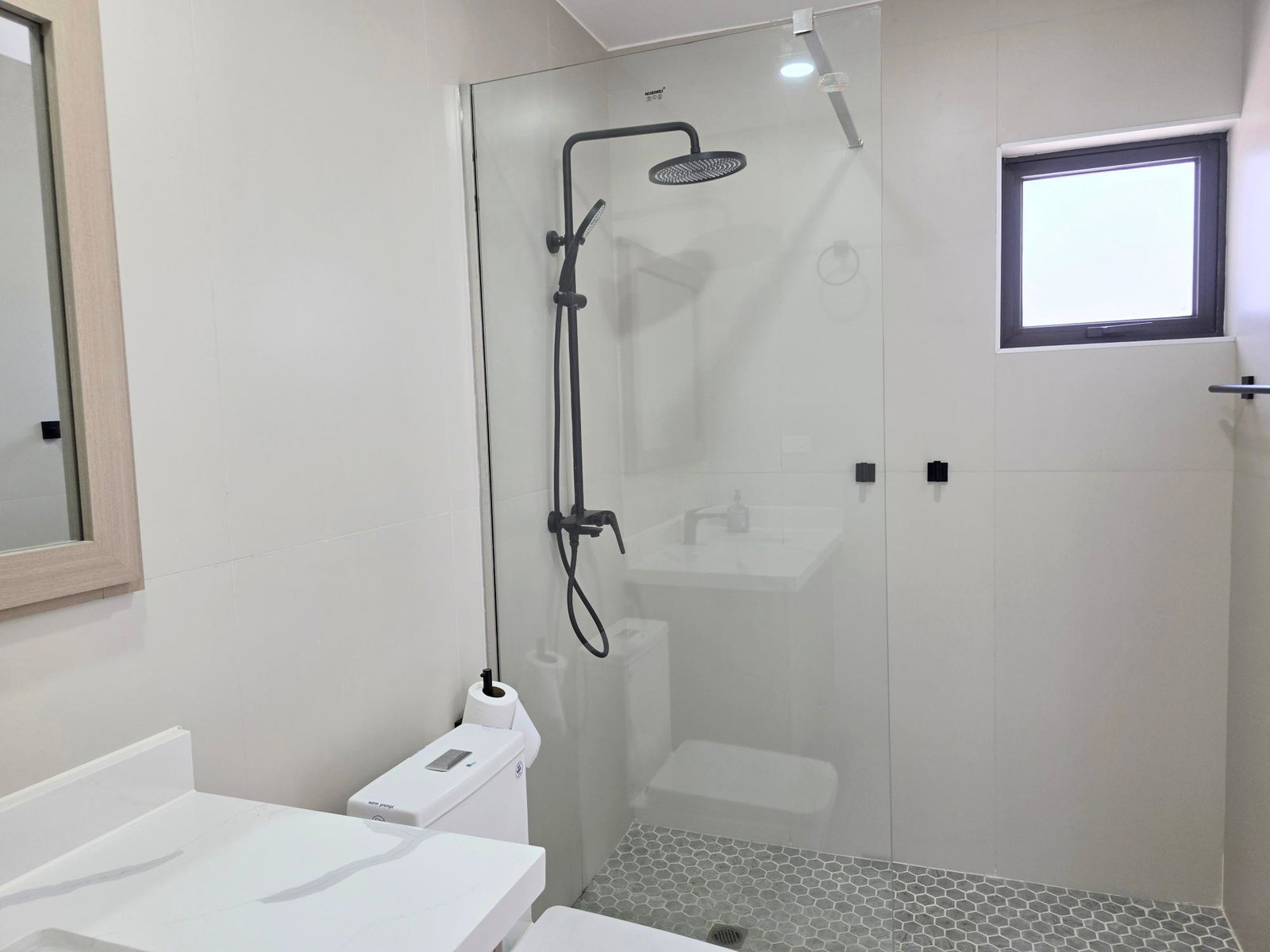 Sixth image of 288 Oak Estate in Bernard Lodge, St. Catherine, Jamaica - property is For Rent