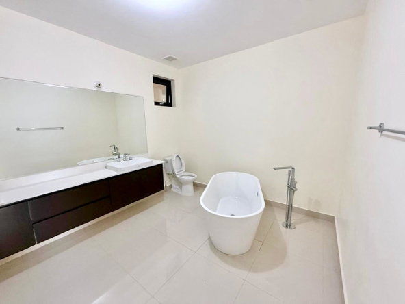 Seventeenth image of 204-27-29 Millsborough Avenue in Kingston 6, St. Andrew, Jamaica - property is For Sale