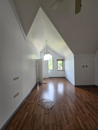 Tenth image of 1a Beverley Vale Close in Kingston 6, St. Andrew, Jamaica - property is For Rent