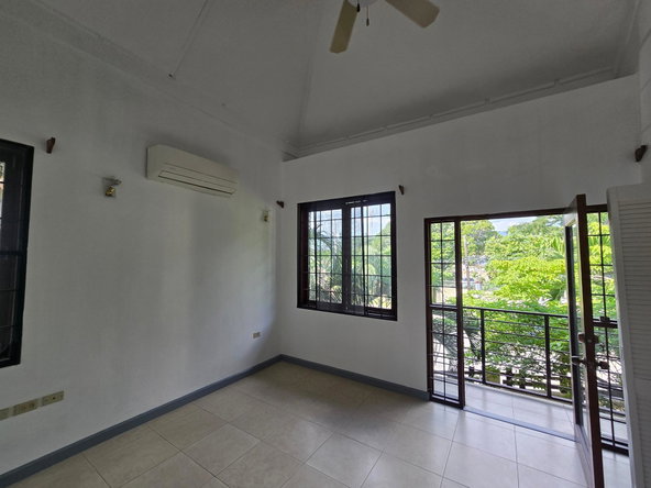 Eighth image of 1a Beverley Vale Close in Kingston 6, St. Andrew, Jamaica - property is For Rent