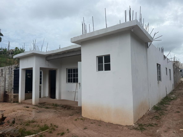 First image of Bullocks in Santa Hill, Clarendon, Jamaica - property is For Sale