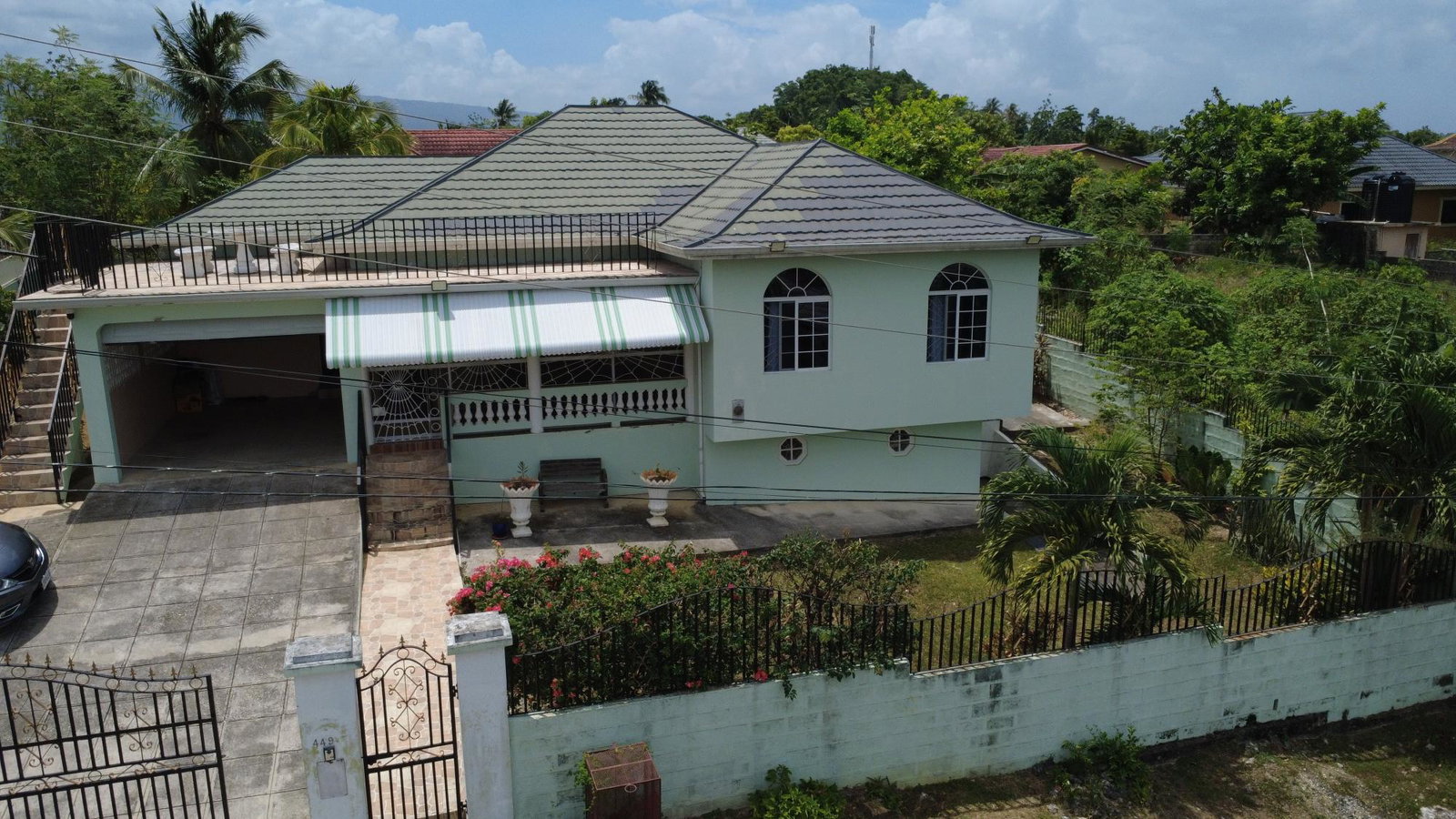 First image of Olive Park, Santa Cruz in Santa Cruz, St. Elizabeth, Jamaica - property is For Sale
