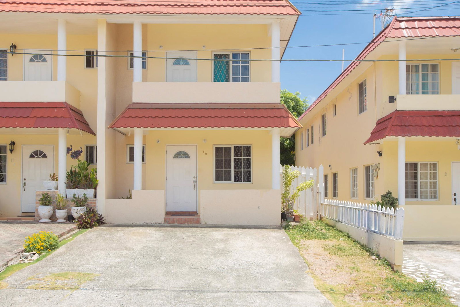 Fourth image of 10 Cedar Close in Kingston 6, St. Andrew, Jamaica - property is For Sale