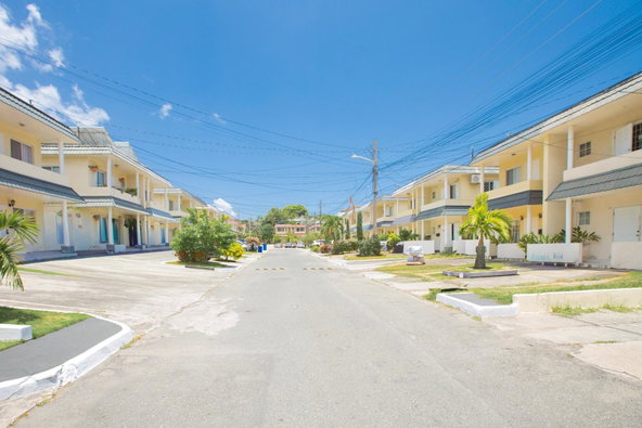 Eighth image of 10 Cedar Close in Kingston 6, St. Andrew, Jamaica - property is For Sale