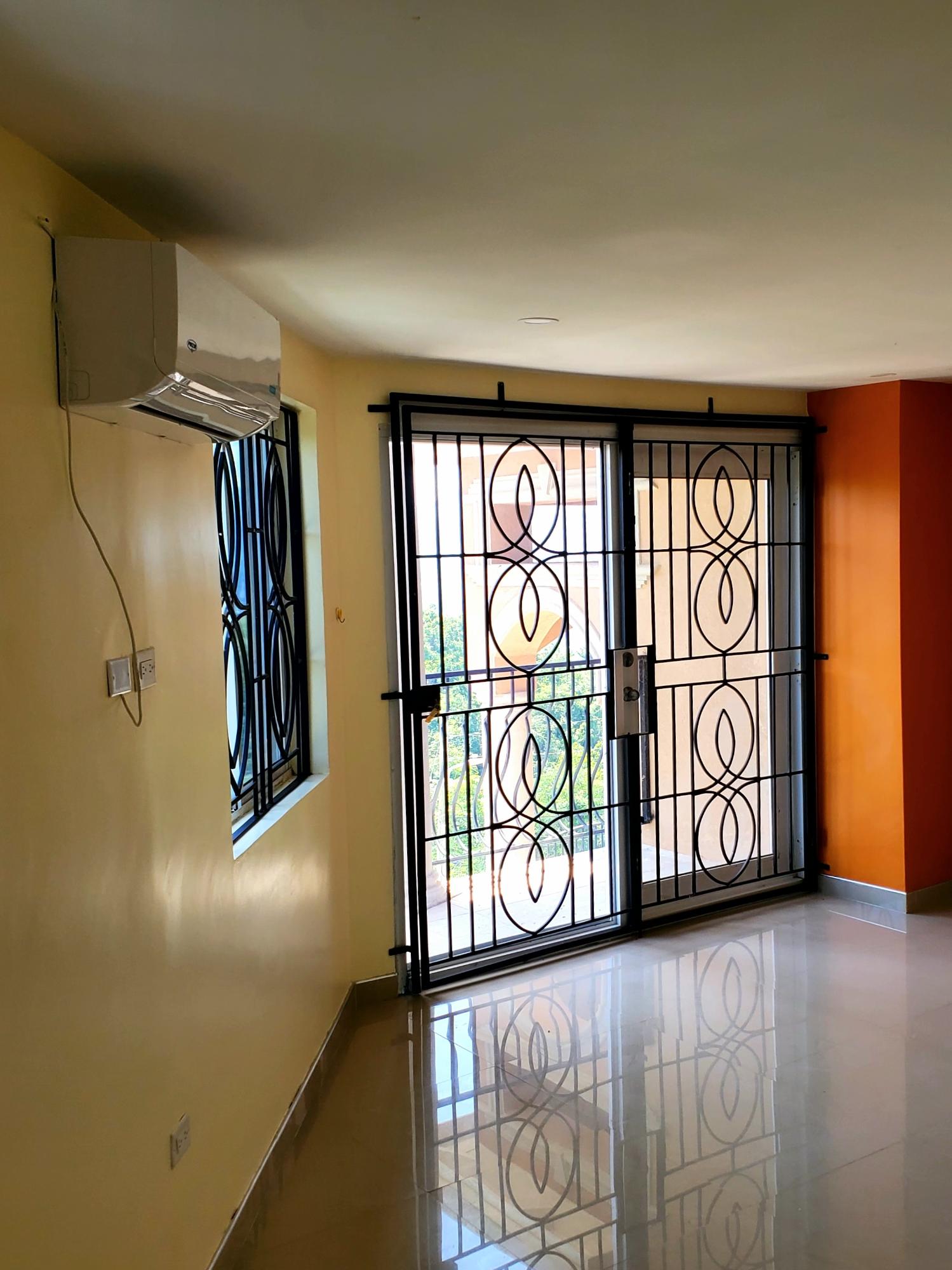 Eleventh image of Smokey Vale in Kingston 19, St. Andrew, Jamaica - property is For Rent