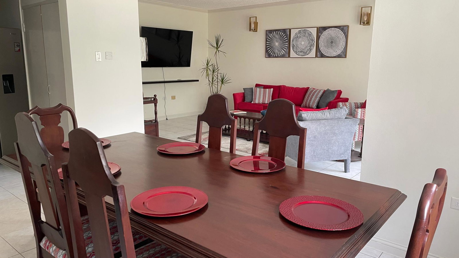 Seventh image of 1 h West-17 Kingsway Avenue in Kingston 10, St. Andrew, Jamaica - property is For Rent