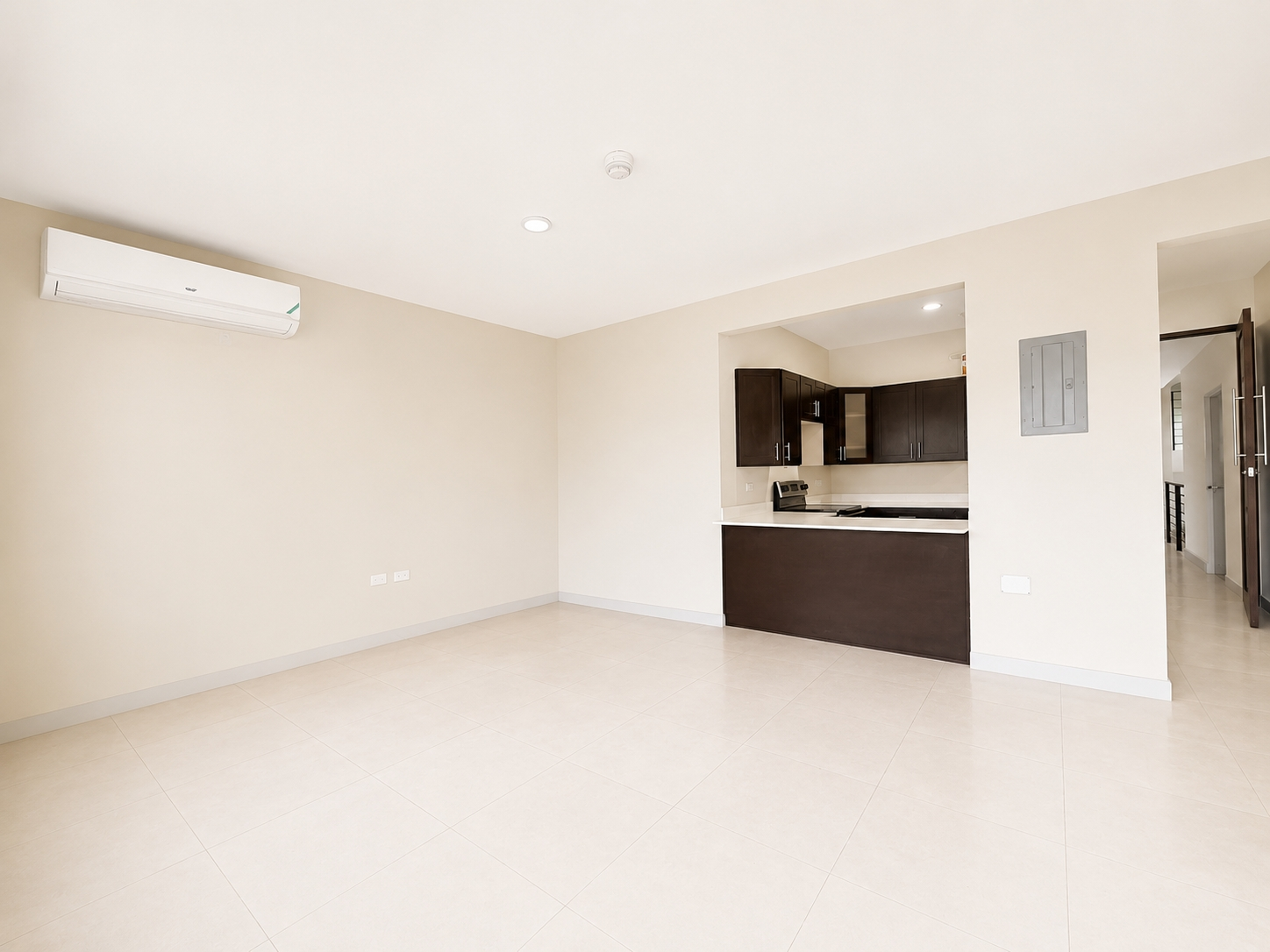Seventh image of 108-200 Mayfair in Red Hills, St. Andrew, Jamaica - property is For Rent