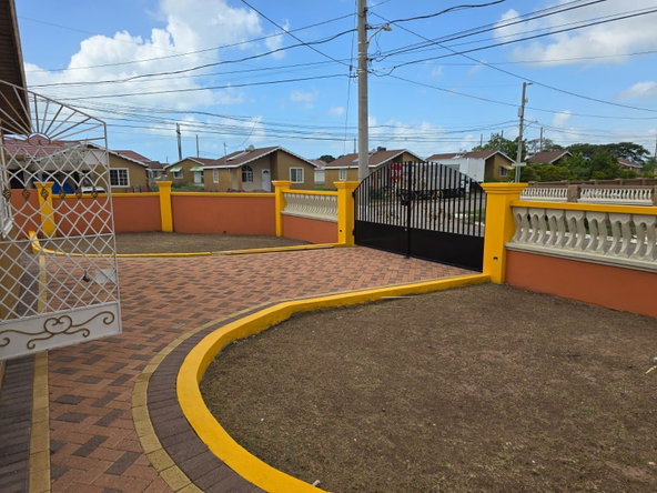 Sixteenth image of Mocha Avenue in Old Harbour, St. Catherine, Jamaica - property is For Sale