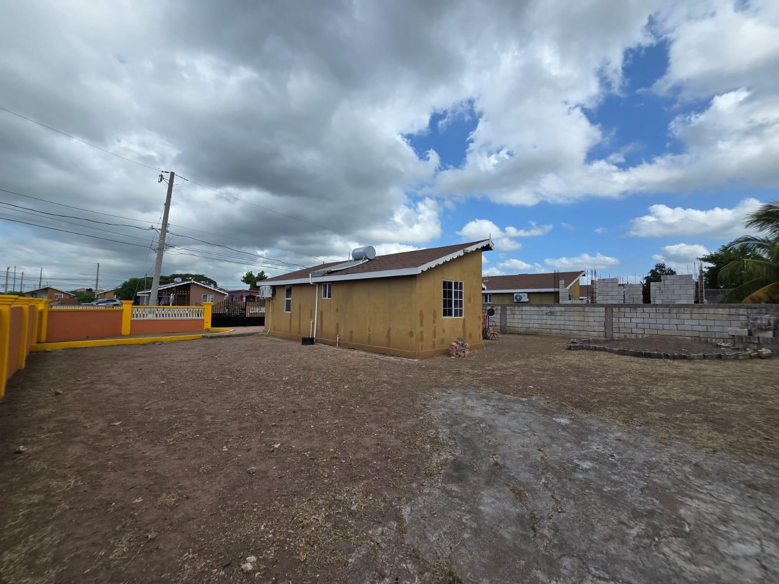 Seventeenth image of Mocha Avenue in Old Harbour, St. Catherine, Jamaica - property is For Sale