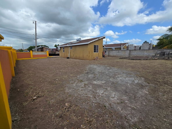 Nineteenth image of Mocha Avenue in Old Harbour, St. Catherine, Jamaica - property is For Sale