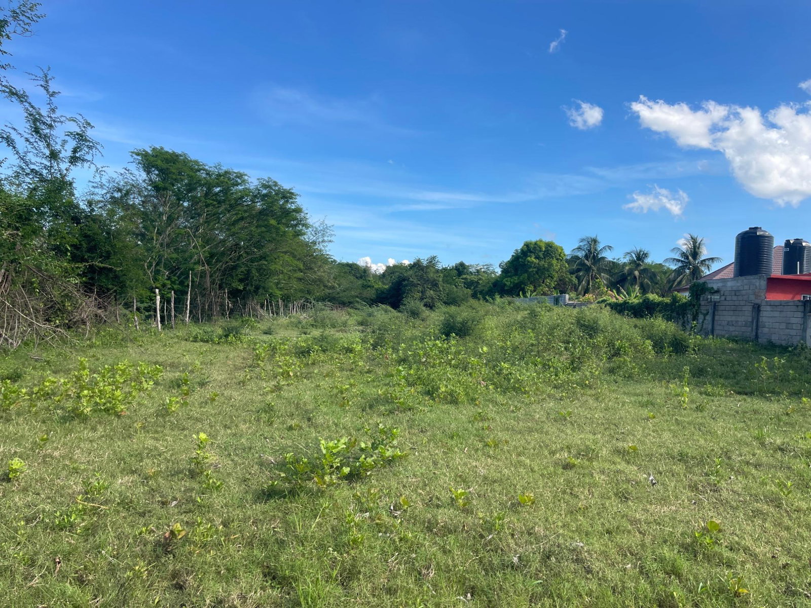 Seventh image of Four Path, Clarendon in Four Paths, Clarendon, Jamaica - property is For Sale