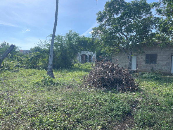 Ninth image of Four Path, Clarendon in Four Paths, Clarendon, Jamaica - property is For Sale