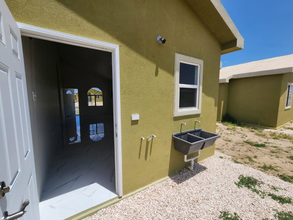 Sixteenth image of 1243 Phoenix Park, Vill 2, Ph4 in Phoenix Park, St. Catherine, Jamaica - property is For Rent