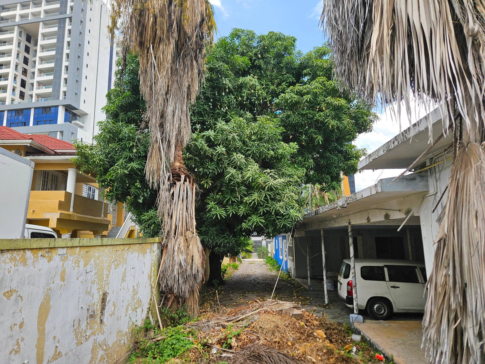 Nineteenth image of 35 Waterloo Ave in Kingston 10, St. Andrew, Jamaica - property is For Sale