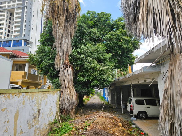 Nineteenth image of 35 Waterloo Ave in Kingston 10, St. Andrew, Jamaica - property is For Sale