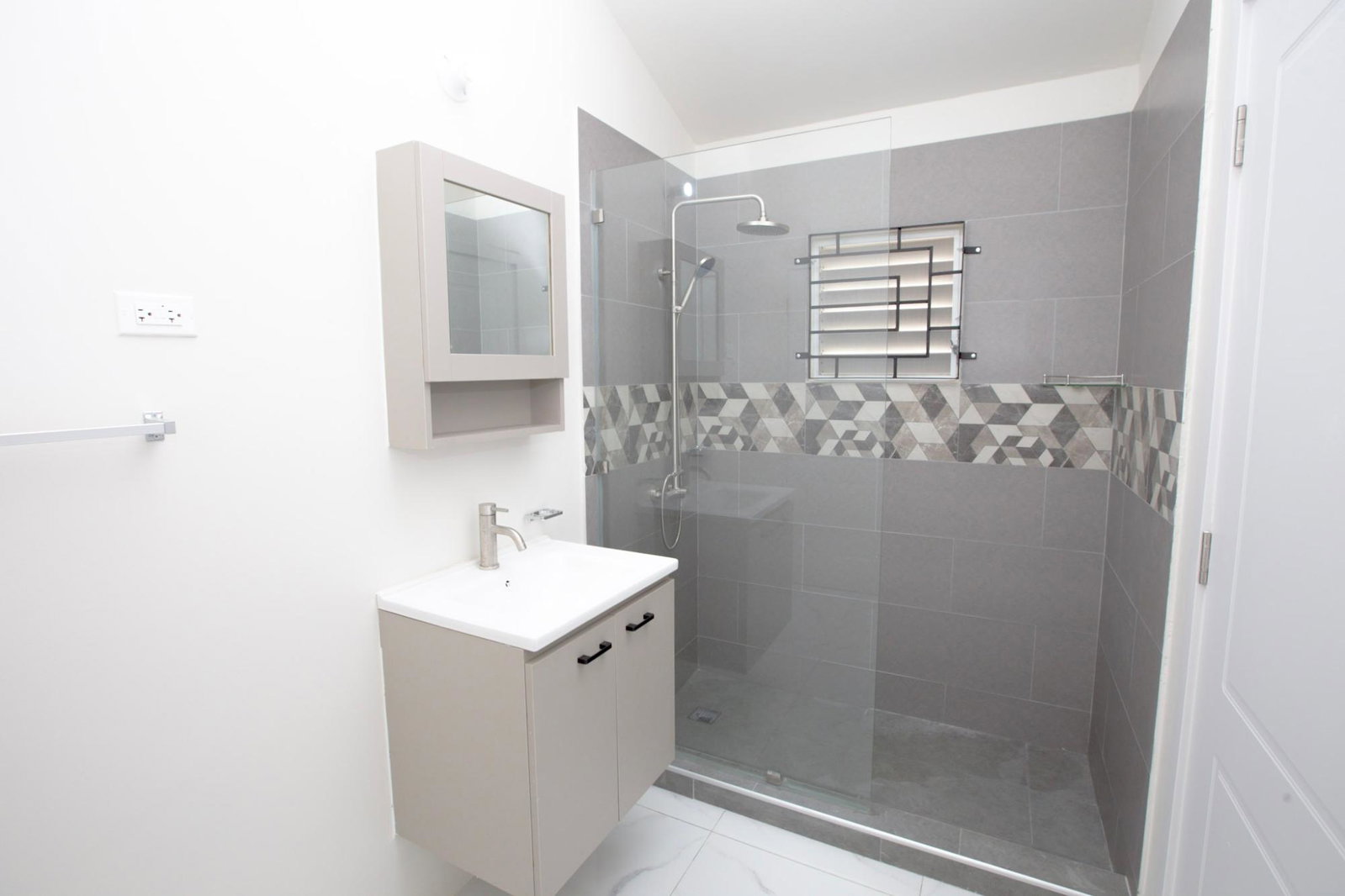 Eleventh image of 16 Phoenix Park Village 2 in Phoenix Park, St. Catherine, Jamaica - property is For Rent