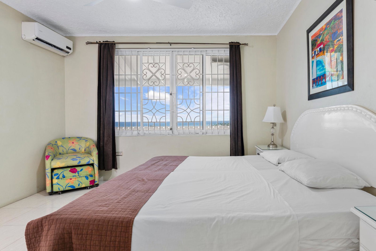 Twelfth image of Columbus Heights in Ocho Rios, St. Ann, Jamaica - property is For Rent