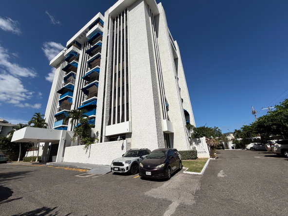Eighteenth image of 39-3 Renfrew Road in Kingston 10, St. Andrew, Jamaica - property is For Rent