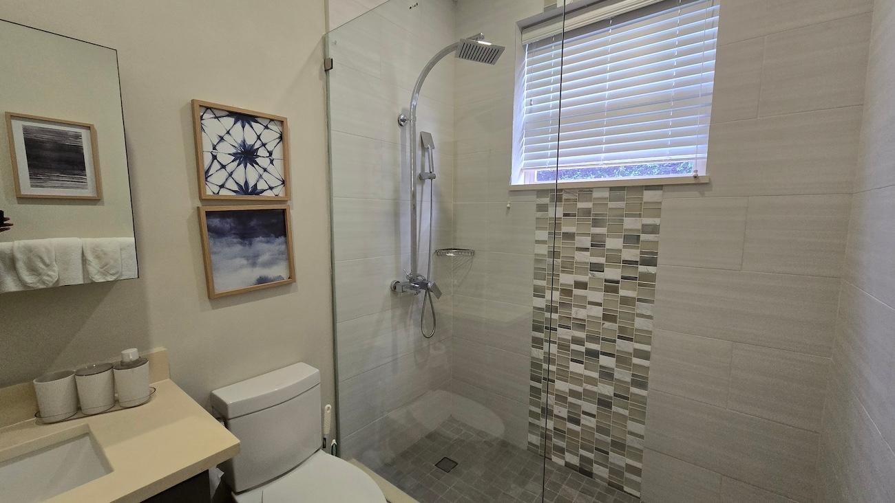 Twenty-Second image of E3- Ocean Springs, Spring Gar in Reading, St. James, Jamaica - property is For Rent