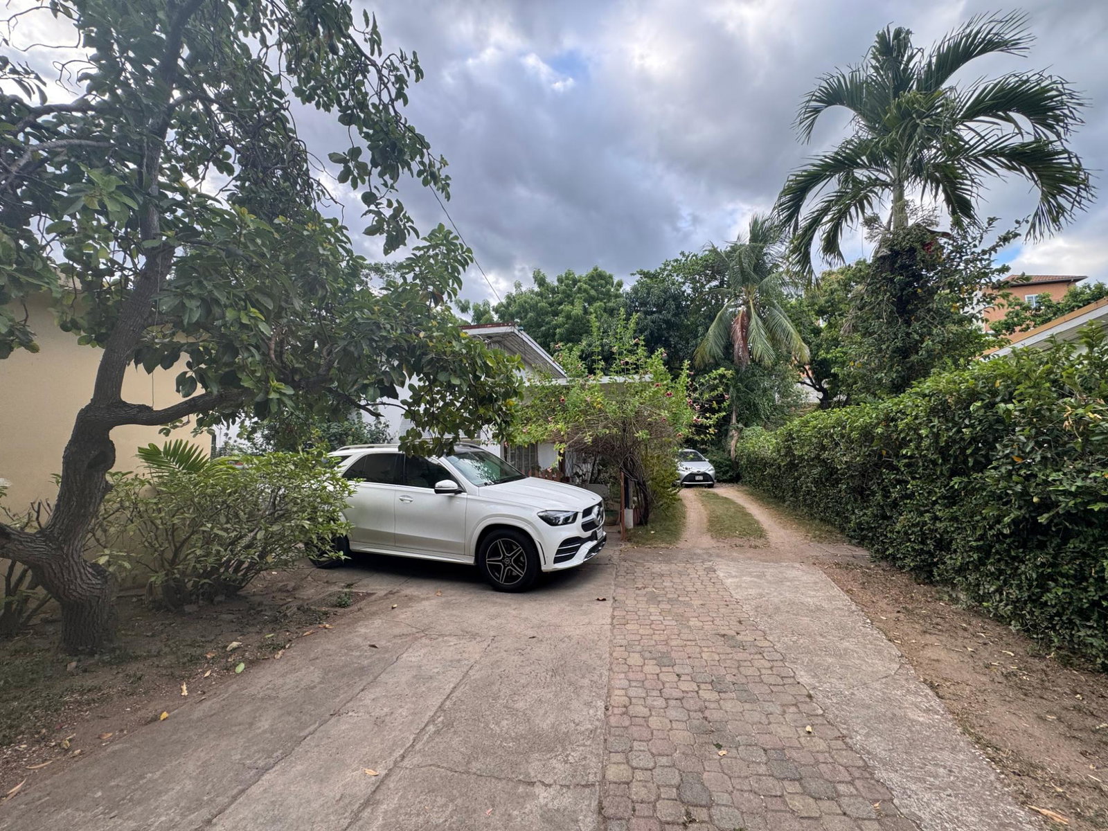 Fourteenth image of 5 Kings House Ave. in Kingston 6, St. Andrew, Jamaica - property is For Sale