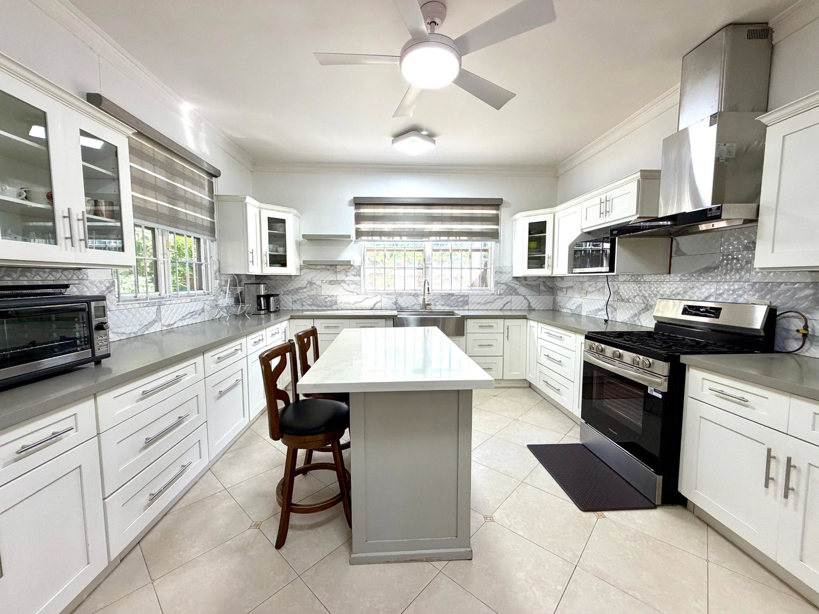 Ninth image of 25-78-80 Barbican Road in Kingston 6, St. Andrew, Jamaica - property is For Rent