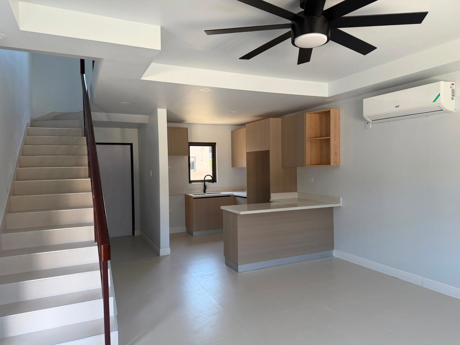 Sixth image of 243- Oak Estate Phase 3 in Caribbean Estates, St. Catherine, Jamaica - property is For Rent
