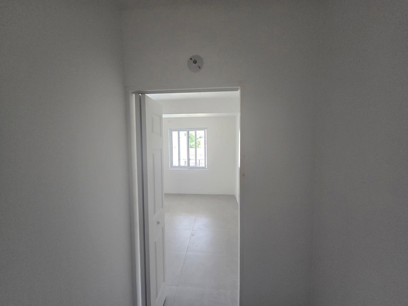 Seventh image of F8-67 Shortwood Road, Kingston in Kingston 8, St. Andrew, Jamaica - property is For Rent