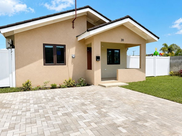 Second image of 311- Oak Estate in Greater Portmore, St. Catherine, Jamaica - property is For Rent