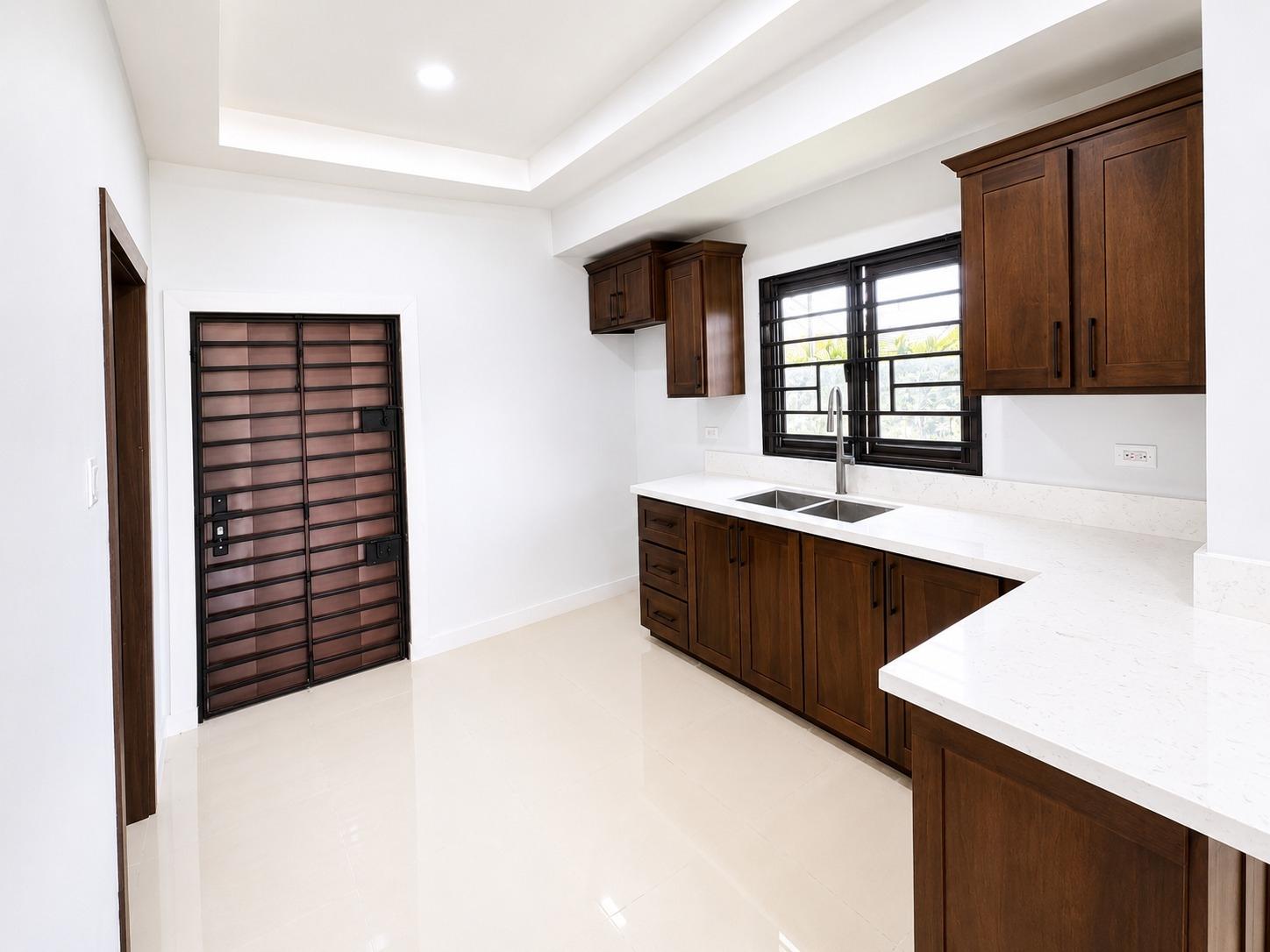 Fifth image of 311- Oak Estate in Greater Portmore, St. Catherine, Jamaica - property is For Rent
