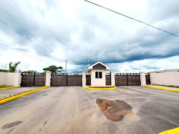 First image of 476 Whim Estate, Old Harbour in Old Harbour, St. Catherine, Jamaica - property is For Rent