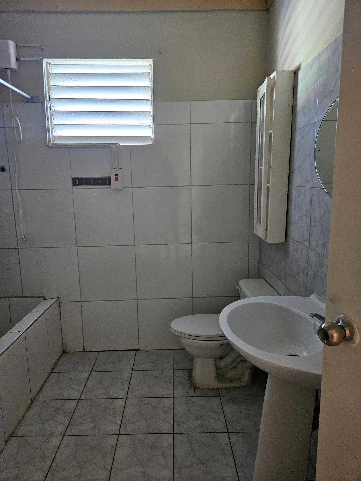 Sixteenth image of 25 Hamilton Drive, Trafalgar in Kingston 10, St. Andrew, Jamaica - property is For Rent