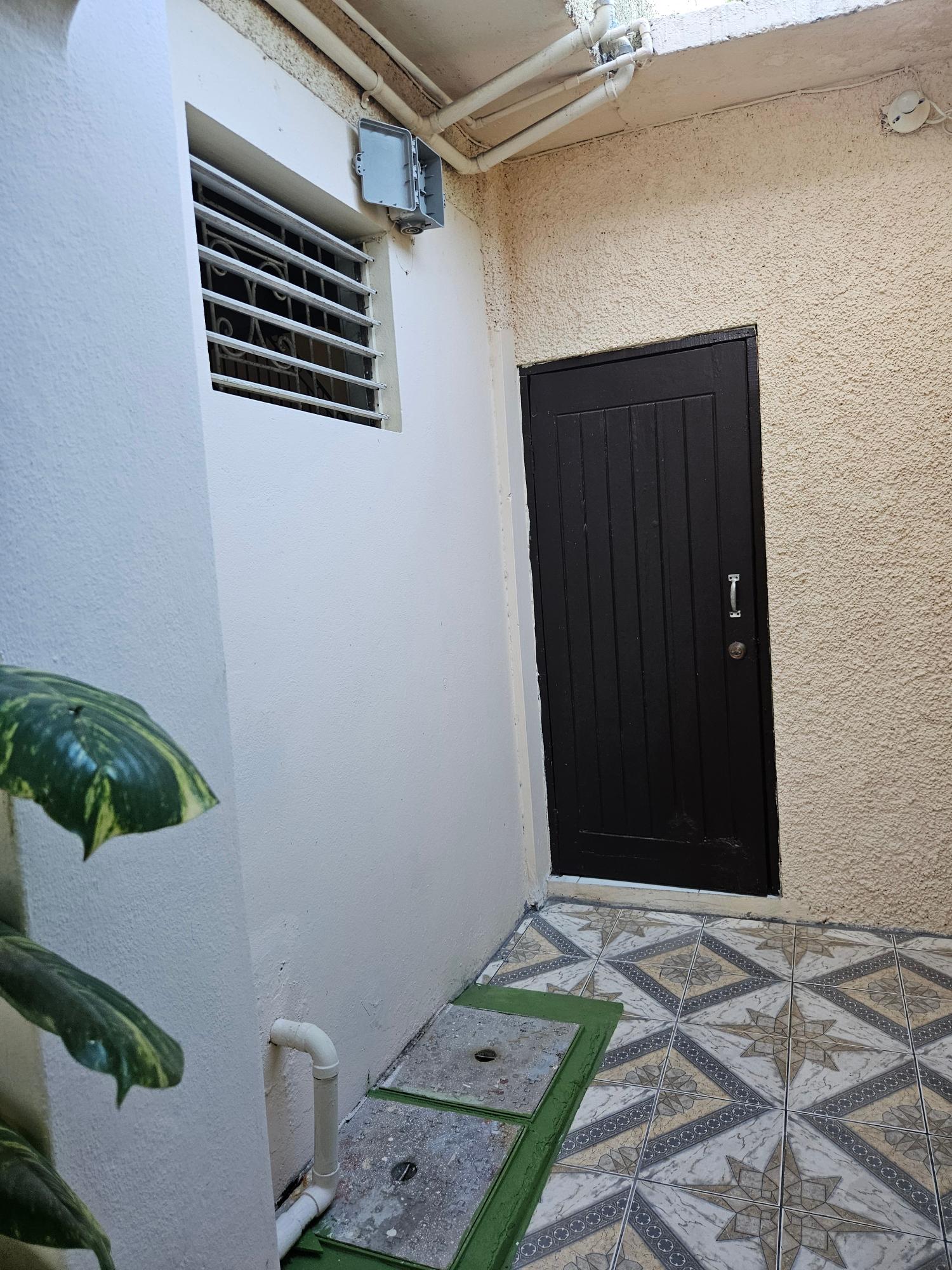Fourth image of 25 Hamilton Drive, Trafalgar in Kingston 10, St. Andrew, Jamaica - property is For Rent