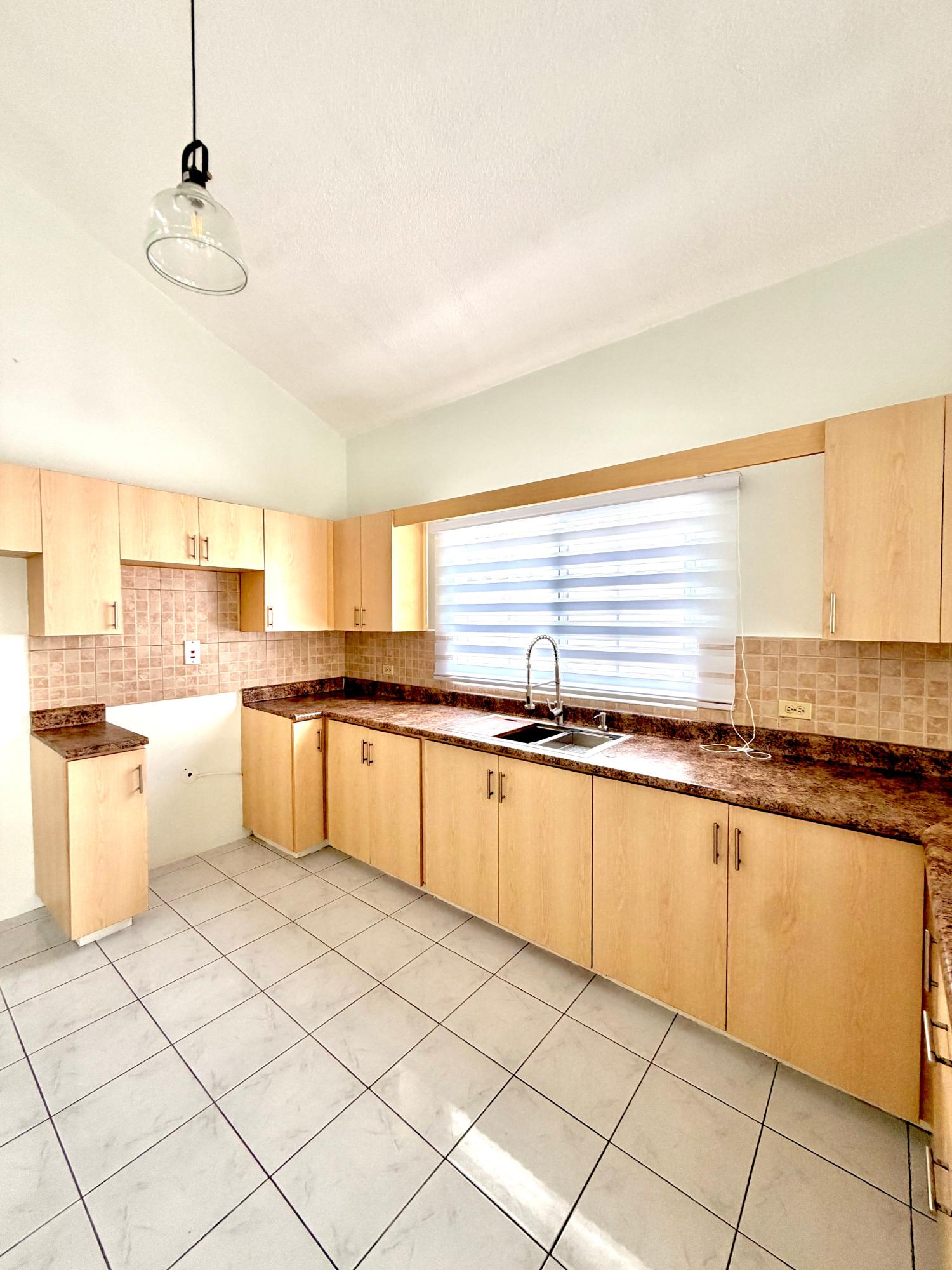Eleventh image of 94b Chevalier Place in Greater Portmore, St. Catherine, Jamaica - property is For Rent