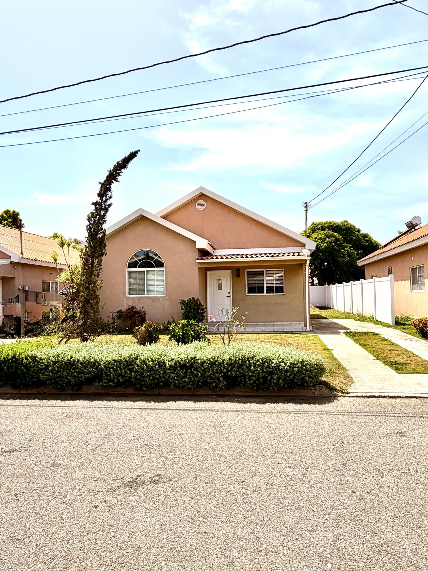 Third image of 94b Chevalier Place in Greater Portmore, St. Catherine, Jamaica - property is For Rent