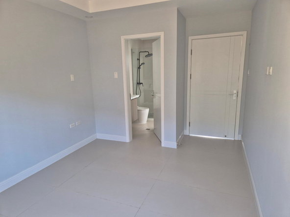 Eleventh image of 265- Oak Estate in Bernard Lodge, St. Catherine, Jamaica - property is For Rent