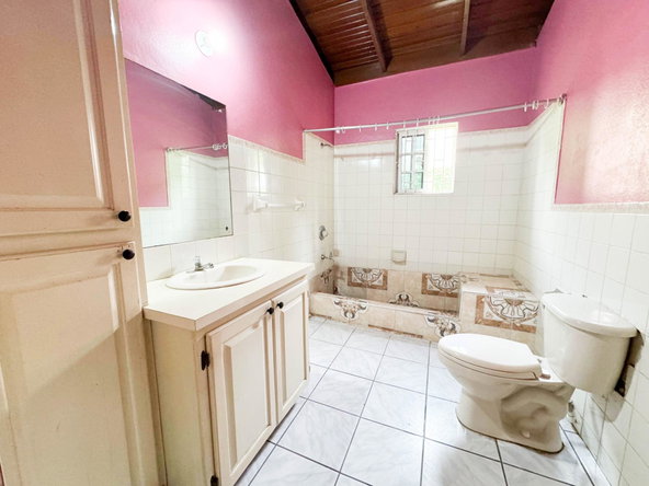 Fifth image of 2 Graton Avenue in May Pen, Clarendon, Jamaica - property is For Sale