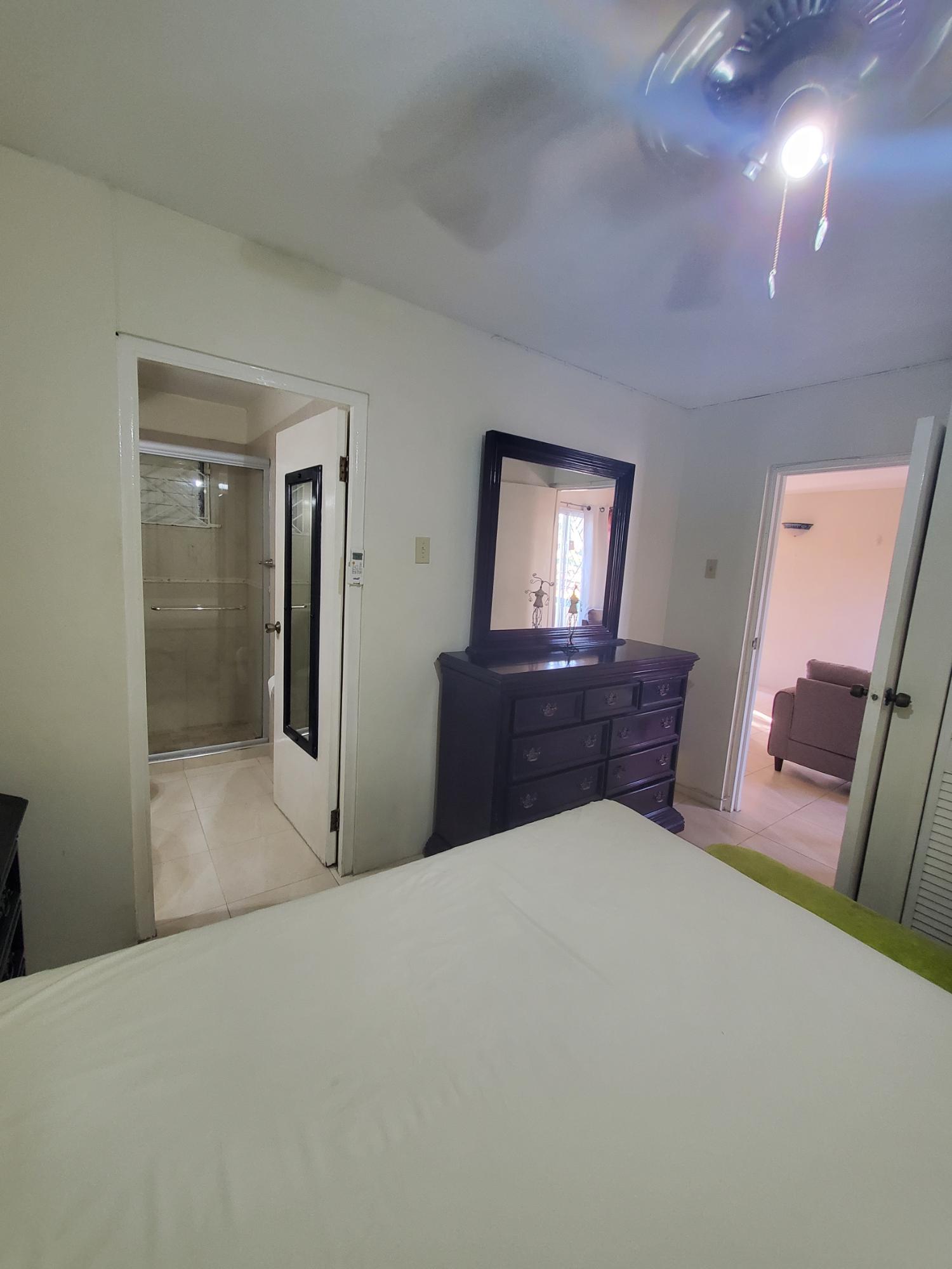 Fifteenth image of E248-11-17 Chelsea Avenue in Kingston 10, St. Andrew, Jamaica - property is For Rent