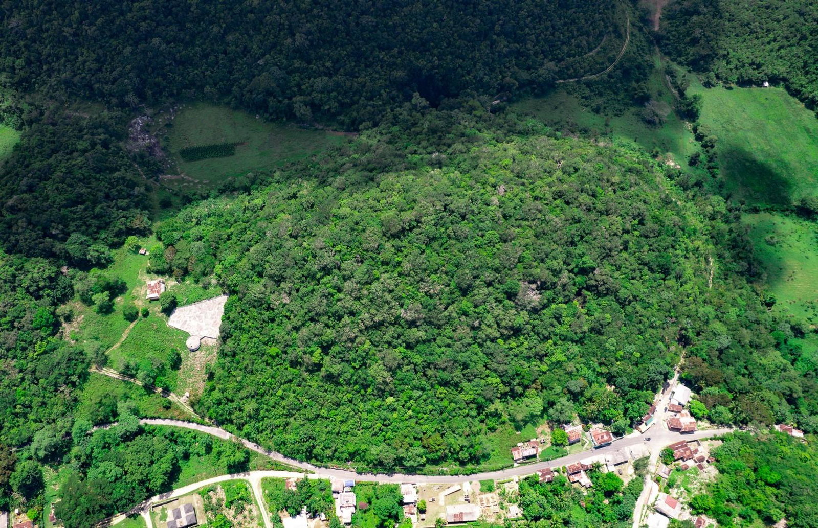 Fourth image of Tavern Hill in Stewart Town, Trelawny, Jamaica - property is For Sale