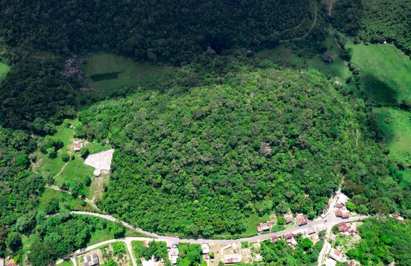 Fourth image of Tavern Hill in Stewart Town, Trelawny, Jamaica - property is For Sale