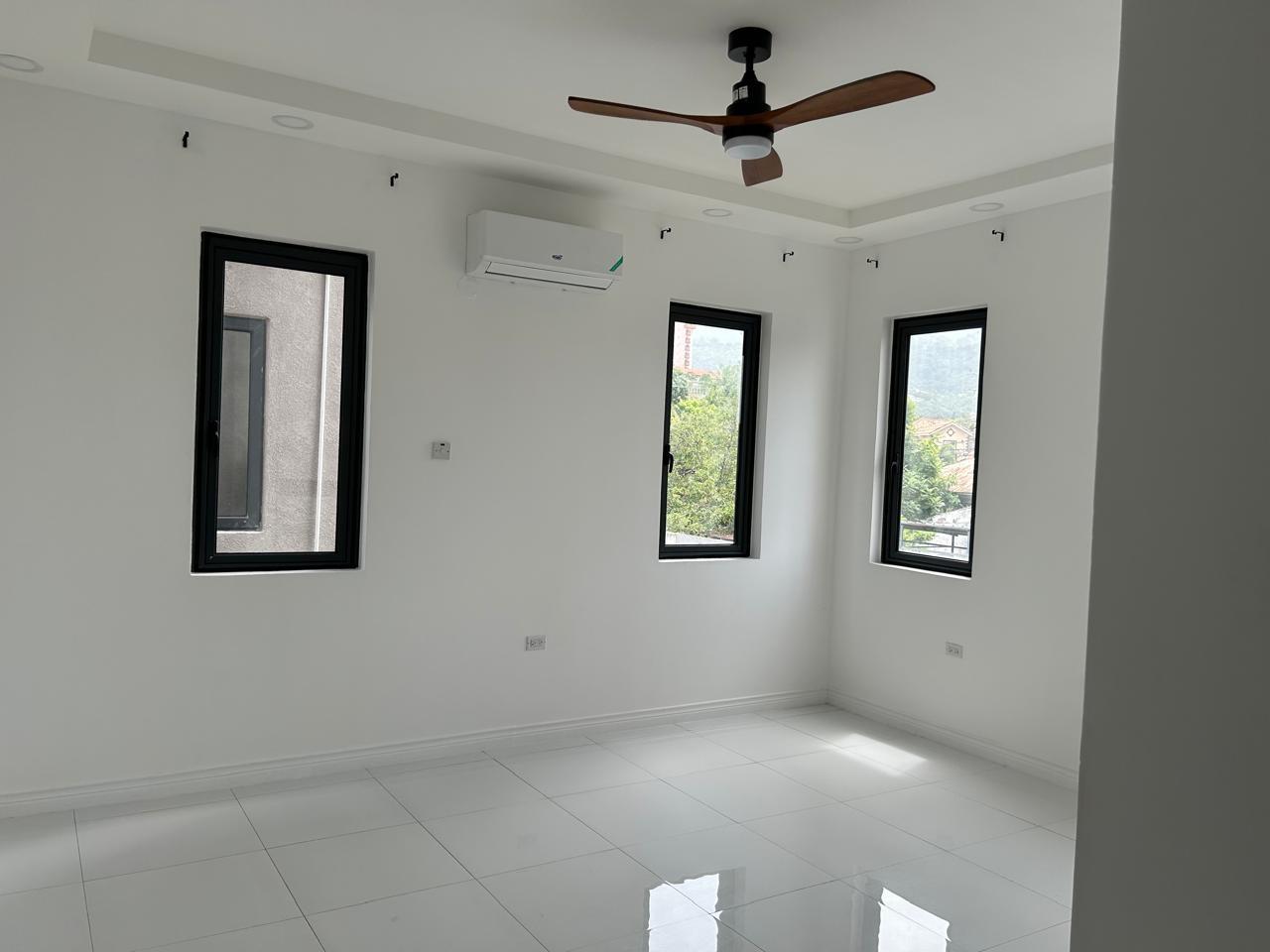Eighteenth image of Apt. 6-42 Grosvenor Terrace in Kingston 8, St. Andrew, Jamaica - property is For Rent