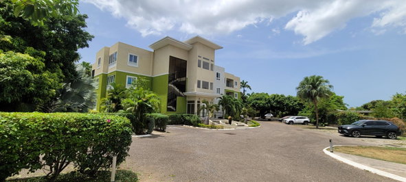 Twenty-Fourth image of 1-19 Three View Avenue in Red Hills, St. Andrew, Jamaica - property is For Rent