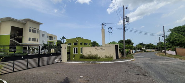 Twenty-Seventh image of 1-19 Three View Avenue in Red Hills, St. Andrew, Jamaica - property is For Rent