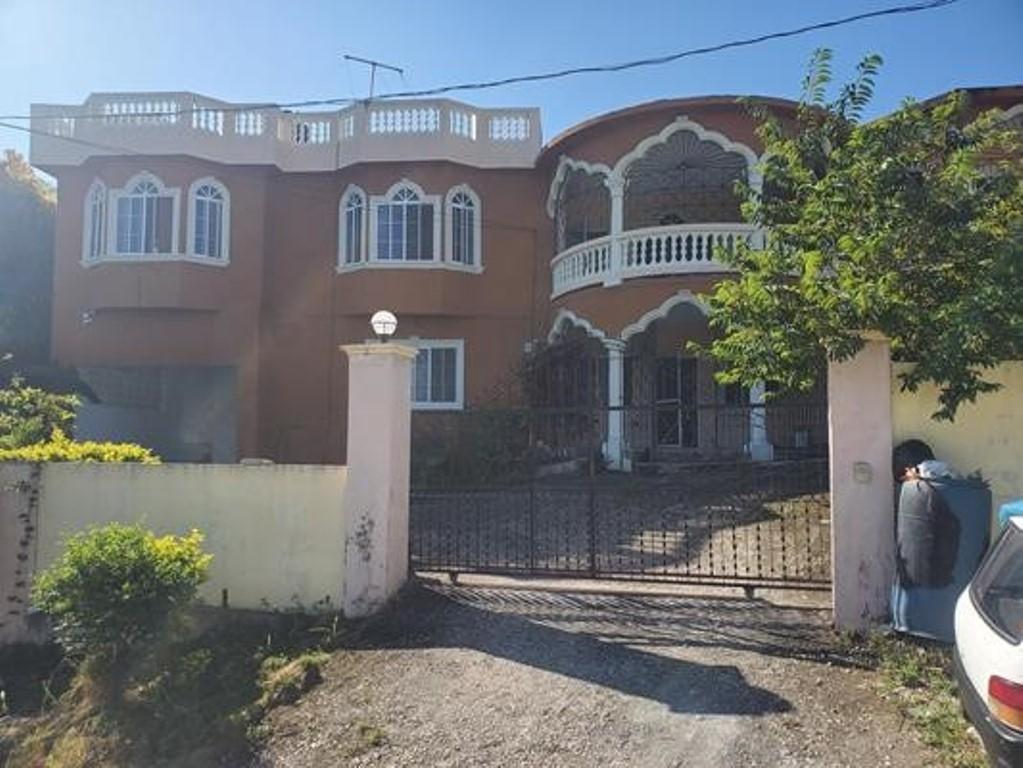 Fifth image of 1065 Mahoe Drive in Montego Bay, St. James, Jamaica - property is For Sale