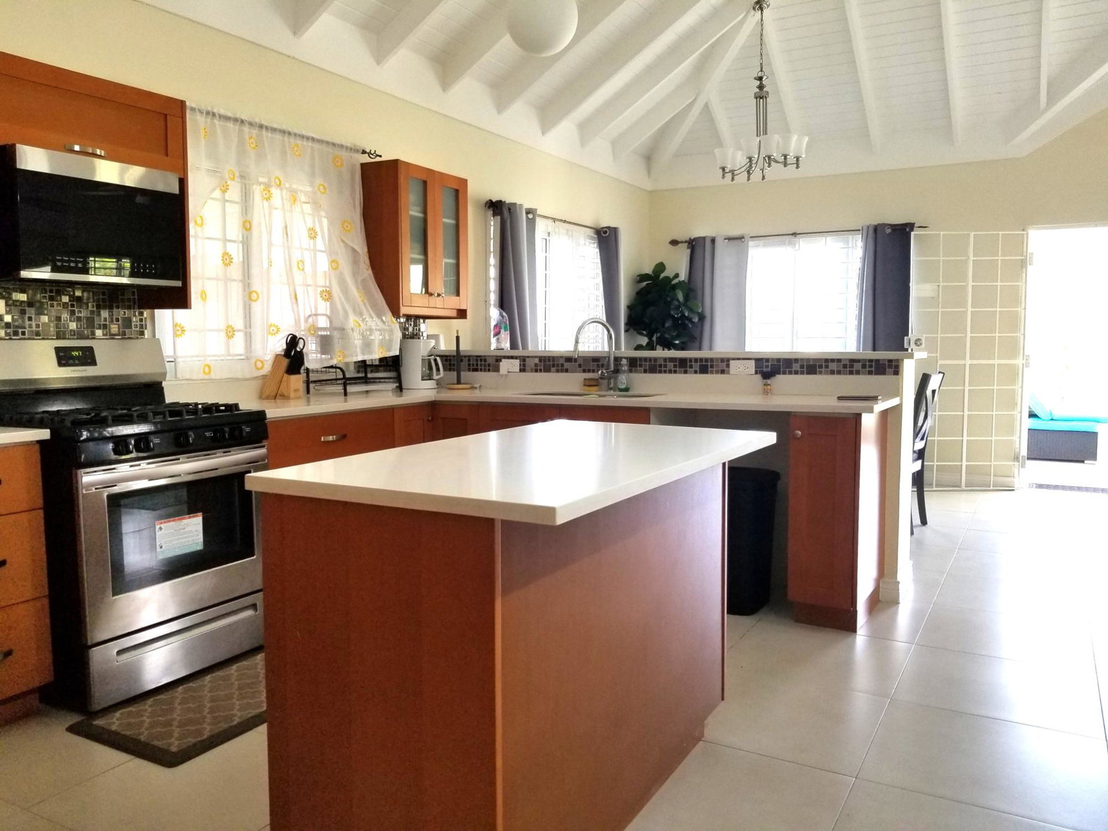 Eleventh image of 831 Sea Grape Ave., The Crest in St. Ann's Bay, St. Ann, Jamaica - property is For Sale